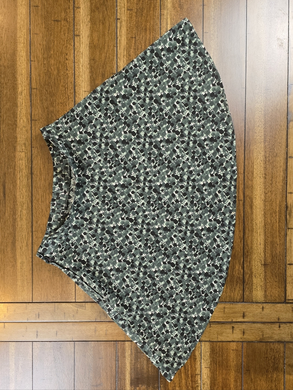 Geometric Abstract Print A-Line Mini Skirt Green Black Size 7/8 Vintage - Picture 2 of 6